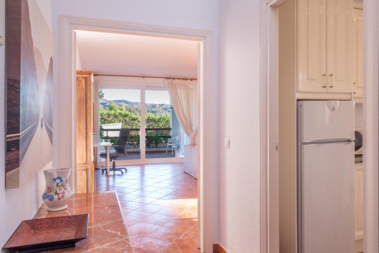 Luxury Apartment Los Monteros Марбелья Екстер'єр фото
