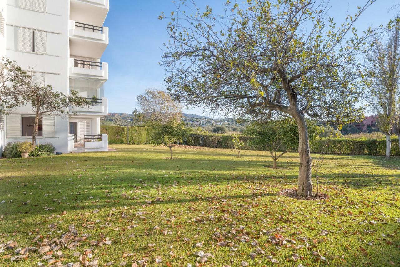 Luxury Apartment Los Monteros Марбелья Екстер'єр фото